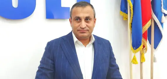 Foto Marius Oprescu, despre De Mezzo: „O atitudine nocivă, creată exclusiv pentru câștigarea de capital electoral”