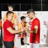Foto Spectacol fotbalistic în încheierea celei de a V-a ediţii a Ligii TSD Slatina. „Provincialii”, echipa câştigătoare a turneului organizat de tinerii sociali democraţi