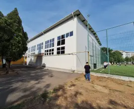 Foto FOTO. Sală de sport nouă la Şcoala „Vlaicu Vodă” Slatina. Primarul Emil Moţ a inaugurat investiţia de 3 milioane lei