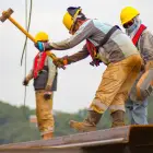 Foto Guvernul retrage ordonanța privind majorarea salariului minim în construcții și agricultură