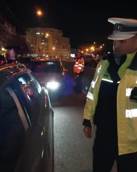 Foto Un tânăr, de 17 ani, din Slatina, la volan fără permis de conducere