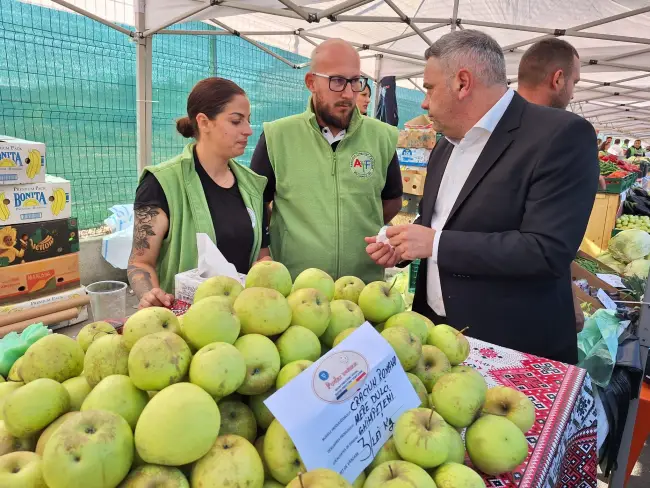 Foto Ministrul Agriculturii, Florin Barbu, prezent la Slatina pentru a participa la Ziua Recoltei (FOTO)