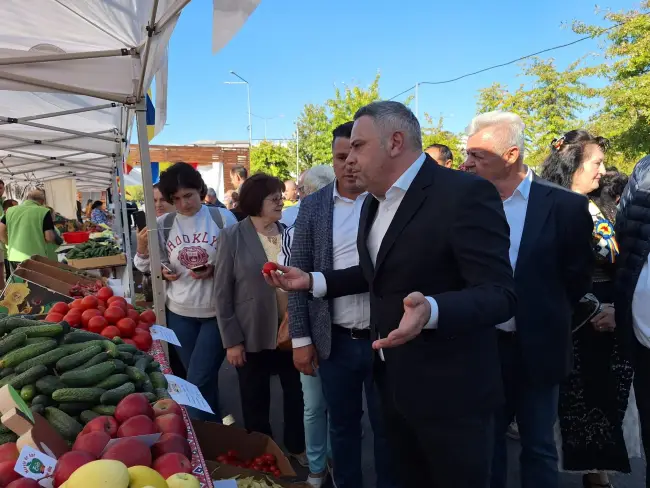 Foto Ministrul Agriculturii, Florin Barbu, prezent la Slatina pentru a participa la Ziua Recoltei (FOTO)