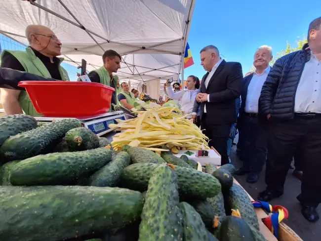 Foto Ministrul Agriculturii, Florin Barbu, prezent la Slatina pentru a participa la Ziua Recoltei (FOTO)