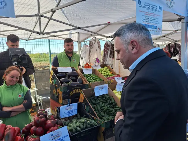 Foto Ministrul Agriculturii, Florin Barbu, prezent la Slatina pentru a participa la Ziua Recoltei (FOTO)