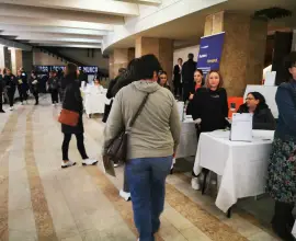 Foto VIDEO&FOTO. Peste 800 de locuri de muncă vacante în Olt. Puţine persoane s-au prezentat la Bursa Locurilor de Muncă pentru Absolvenţi