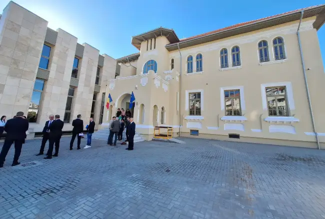 Foto FOTO. Noul sediu al Judecătoriei Slatina, inaugurat într-o clădire de patrimoniu