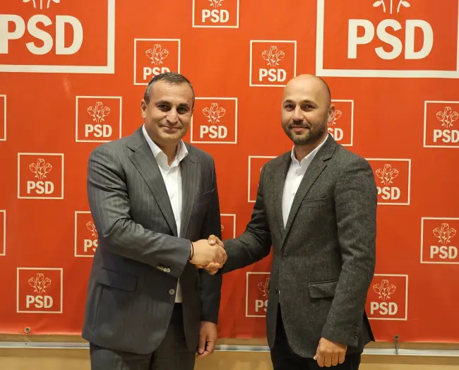 Foto Mai mulţi aleşi PNL Olt, printre care doi primari, au trecut la PSD