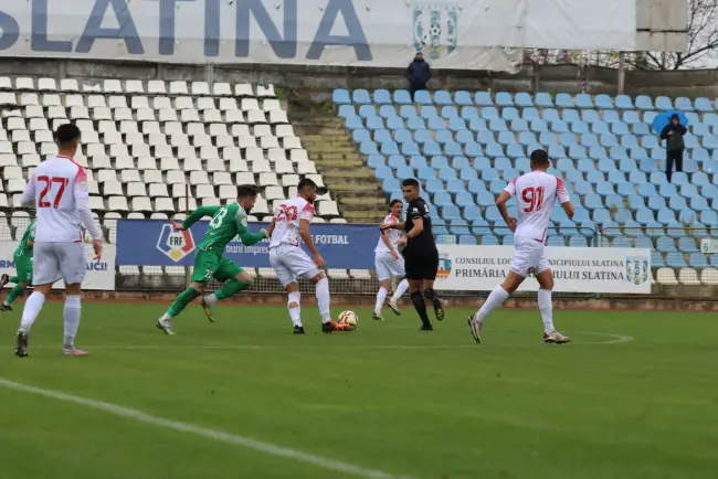 Foto FOTO&VIDEO. CSM Slatina, victorie categorică cu CSC Dumbrăviţa