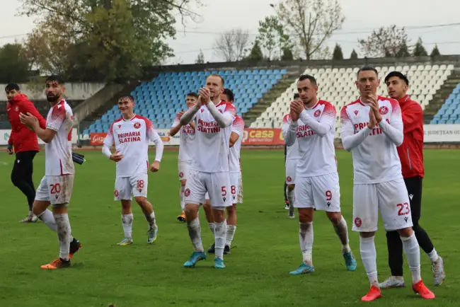 Foto FOTO&VIDEO. CSM Slatina, victorie categorică cu CSC Dumbrăviţa