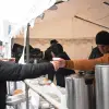 Imagine Primăria Slatina oferă gratuit 1.000 de porţii de fasole cu cârnaţi, de 1 Decembrie. Evenimentul, finanţat prin sponsorizări