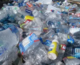 Foto De săptămâna viitoare,  intră în vigoare Sistemul de  Garanție Returnare (SGR). Garanţie plătită pentru ambalajele reciclabile