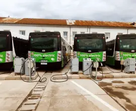 Foto Cât de eficiente sunt autobuzele electrice. Calcule din Slatina, orașul cu transport în comun 100% electric