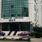 Foto Angajaţii Prefecturii Olt, ţinuţi în frig. Subprefectul reclamă că a răcit la plămâni: „Tu nu ești în stare să ai grijă de o instituție cu o mână de oameni și vrei să ai grijă de un oraș cu 60.000...”