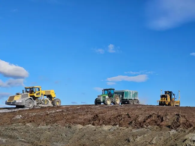 Foto Mobilizare pe Tronsonul 1 al Drumului Expres Craiova-Piteşti (FOTO)