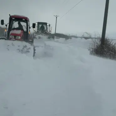 Foto Deszăpezirea în judeţul Olt. CJ plăteşte doar atunci când se intervine