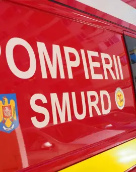 Foto Microbuzul implicat în accidentul de pe Centura Caracal, plin de militari de la Baza Deveselu