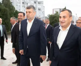 Foto Marius Oprescu le cere liberalilor din judeţ să-şi dea demisia din funcţiile ocupate, dacă vor să facă Opoziţie: Ceea ce fac ei în momentul de faţă e jenant