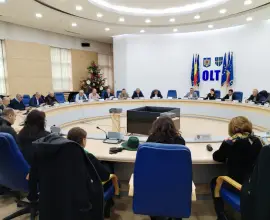 Foto 21 de primării din judeţ au primit bani de la CJ Olt. Lista 