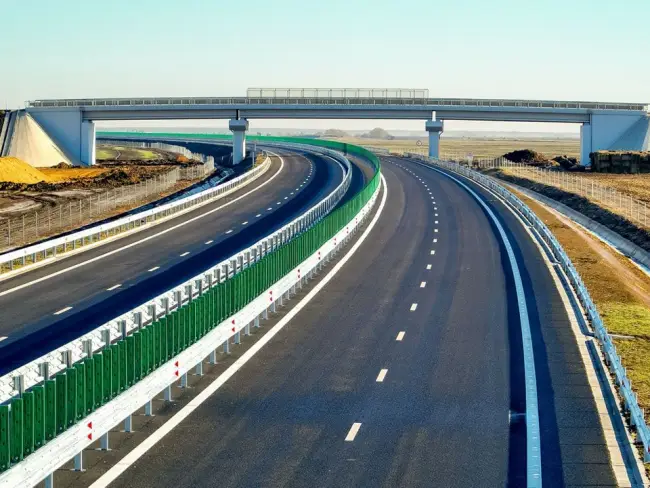 Foto FOTO. Tronsonul 3 al Drumului Expres Craiova-Piteşti se deschide sâmbătă