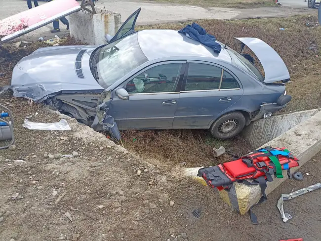 Foto GRAV accident în Balş. Un tânăr în vârstă de 22 de ani a murit (FOTO&VIDEO)