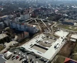 Foto FOTO. Cel mai nou parc din Slatina, inaugurat cu un concurs internaţional de skate