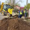 Foto Lucrările de reabilitare şi extindere a reţelei de apă şi canal din Caracal, în paralel cu refacerea străzilor (VIDEO)