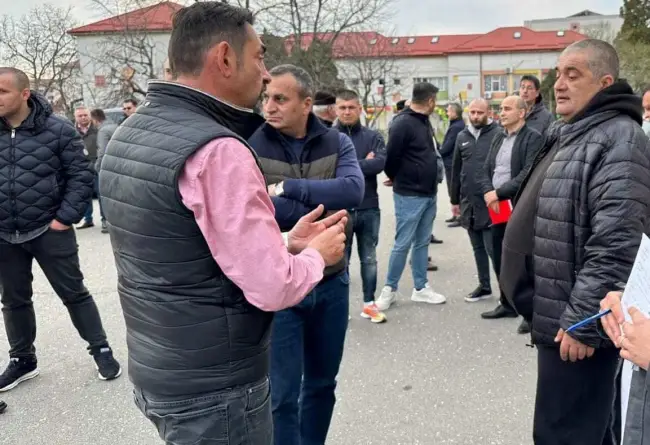 Foto Primarul Emil Moţ şi preşedintele CJ Marius Oprescu au verificat stadiul lucrărilor la cel mai nou parc din Slatina (FOTO)