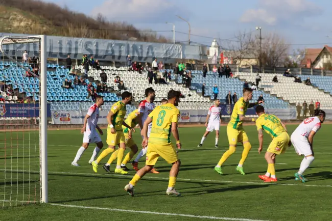 Foto CSM Slatina, remiză albă cu CS Mioveni în ultimul meci din sezonul regulat. Adversarele din play-out