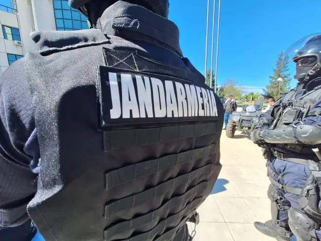 Foto FOTO. Jandarmii olteni au marcat 174 de ani de la înfiinţarea Jandarmeriei Române