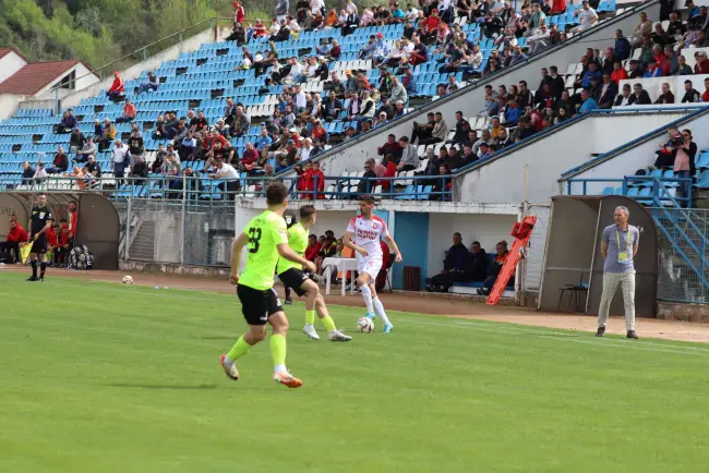 Foto CSM Slatina a remizat, scor 1-1, cu CS Tunari. Denis Dragu a adus egalarea în prelungire confruntării