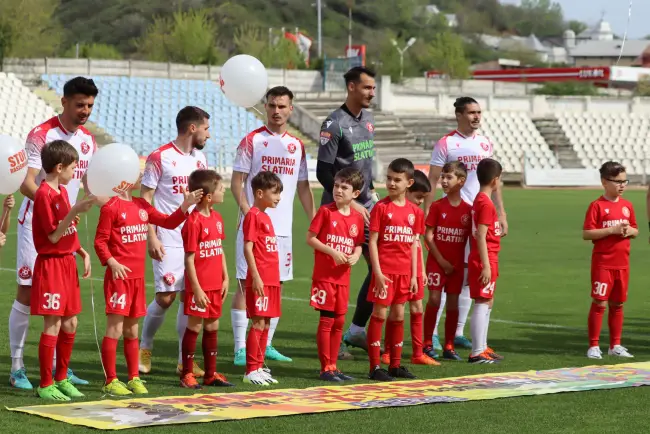 Foto CSM Slatina a remizat, scor 1-1, cu CS Tunari. Denis Dragu a adus egalarea în prelungire confruntării