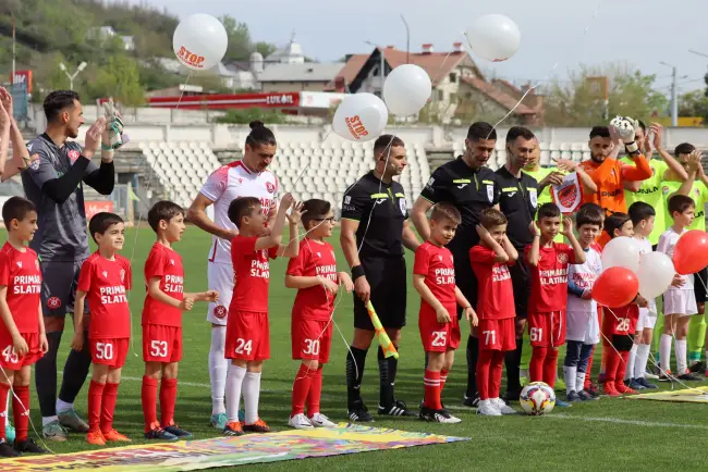 Foto CSM Slatina a remizat, scor 1-1, cu CS Tunari. Denis Dragu a adus egalarea în prelungire confruntării