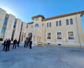 Foto Oficial. Judecătoria Slatina se mută în noul sediu