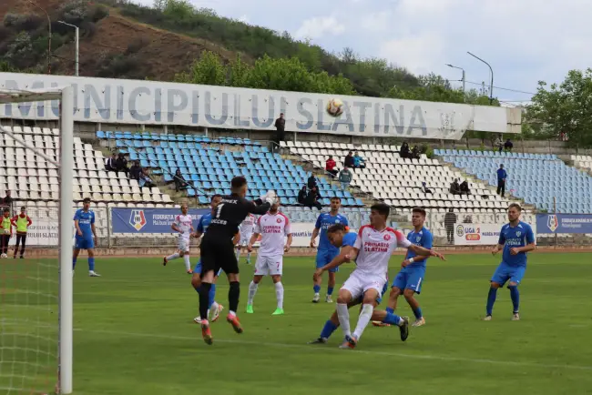 Foto CSM Slatina, obiectiv atins cu trei etape înainte de finalul sezonului. Oprescu: „Cu siguranţă menţinerea a fost obţinută în urma parcursului din sezonul regulat”