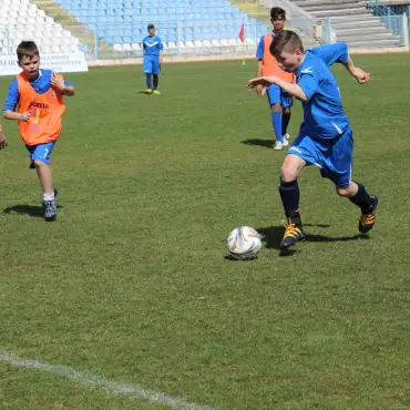 Foto Cupa „Speranţe Slatinene”, organizată în weekend pe Stadionul „1 Mai”