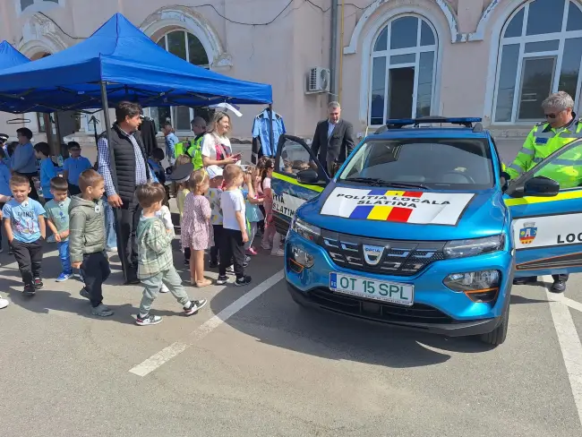 Foto Porţi Deschise la Poliţia Locală Slatina (FOTO)