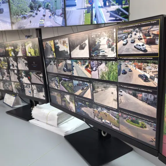 Foto Sistemul de supraveghere video din Slatina extins cu încă 226 de camere