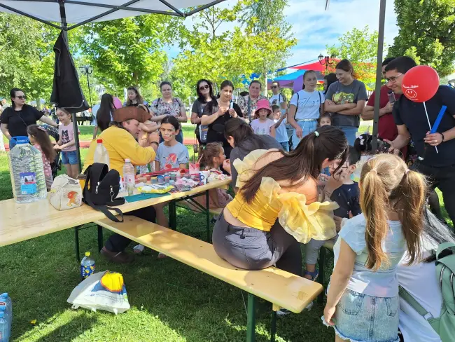 Foto Slatina a devenit un Paradis al copiilor, de ziua lor 
