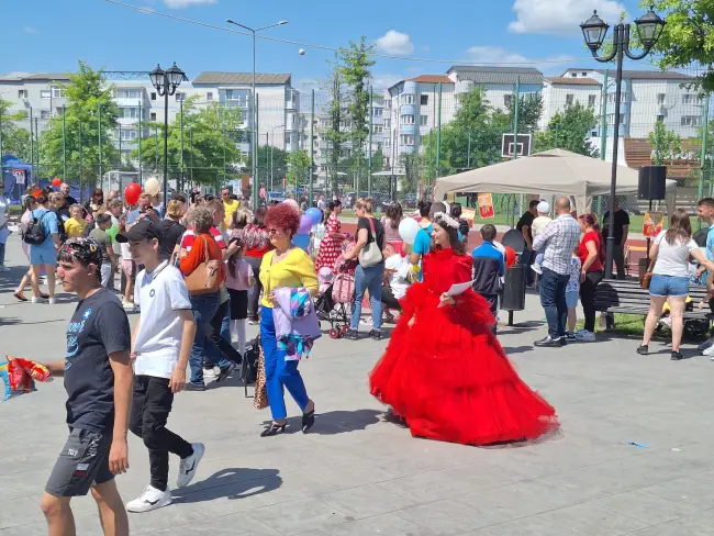 Foto Slatina a devenit un Paradis al copiilor, de ziua lor 