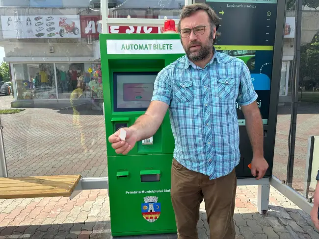 Foto Staţii pentru călători inteligente, în Slatina. Informare în timp real cu privire la transportul în comun (FOTO)