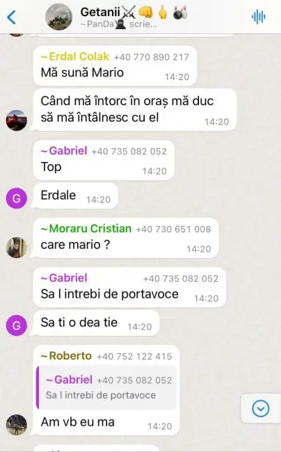 Foto Protestul tinerilor din Slatina, confiscat de candidatul PNL care şi-a trimis instigatori. Oamenii liberalului din grup sunt un jandarm şi preşedintele TNL