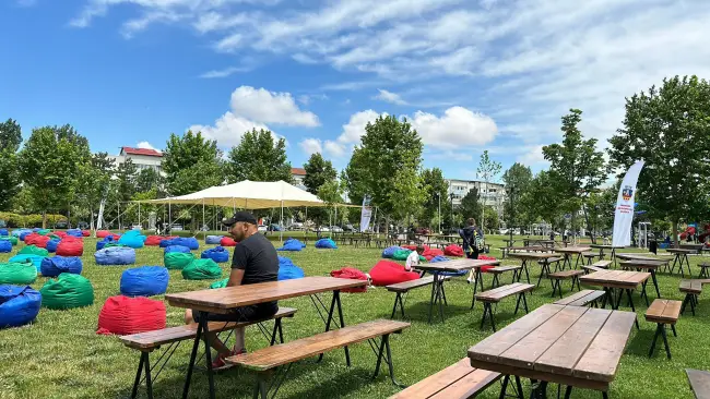 Foto Susţine Echipa Naţională la Euro, din Parcul Tineretului Slatina (FOTO&VIDEO)
