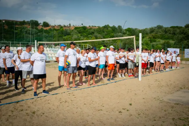Foto FOTO. Turneu de volei, în aceste zile, la Slatina, organizat de Academia Olimpică Română, filiala Olt