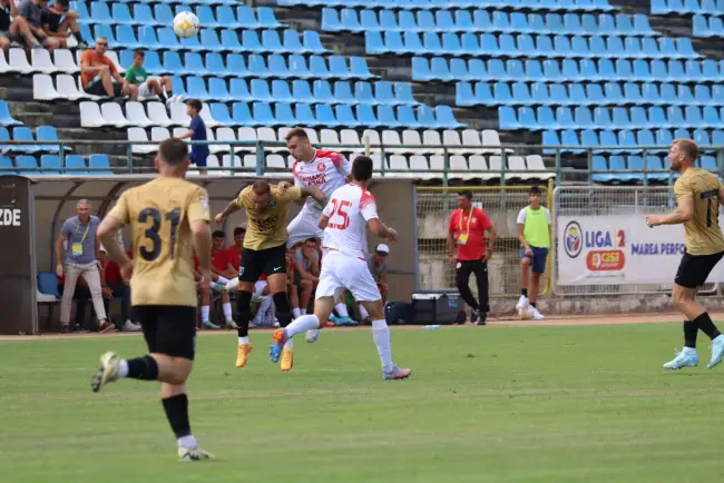 Foto FOTO. CSM Slatina a încheiat la egalitate, scor 1-1, duelul cu FC Voluntari, la capătul unei partide în care a condus până în prelungiri