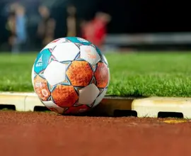 Foto Ce competiţii de fotbal atrag cei mai mulţi pariori