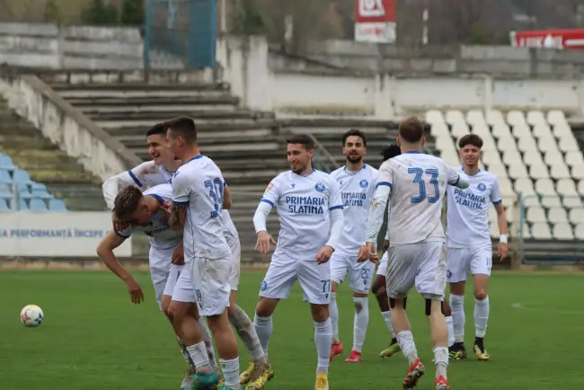 Foto FOTO. CSM Slatina câştigă meciul, din debutul în play-out, disputat cu CSC Şelimbăr