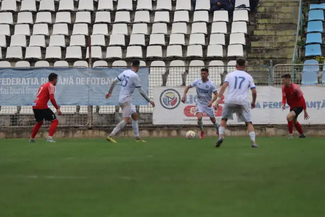 Foto FOTO. CSM Slatina câştigă meciul, din debutul în play-out, disputat cu CSC Şelimbăr