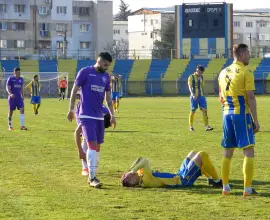 Foto Vediţa Coloneşti, victorie pe teren propriu cu CS Dinamo Bucureşti