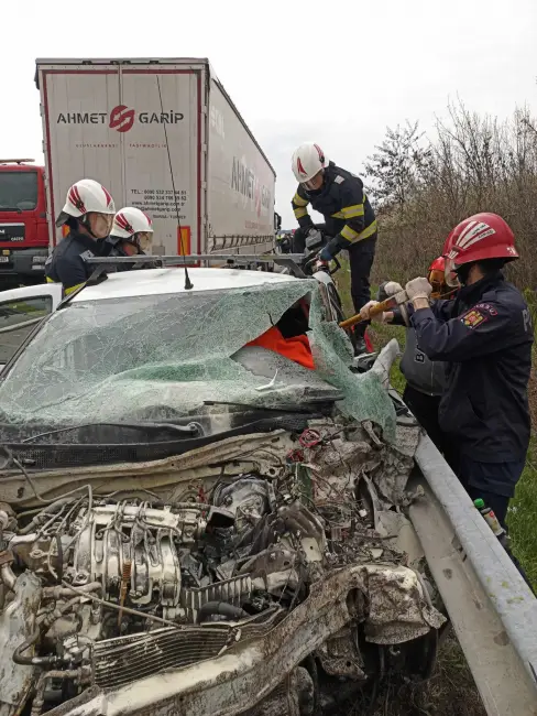 Foto Familie din Caracal, în stare gravă în urma unui accident petrecut pe DN 6, în Dolj